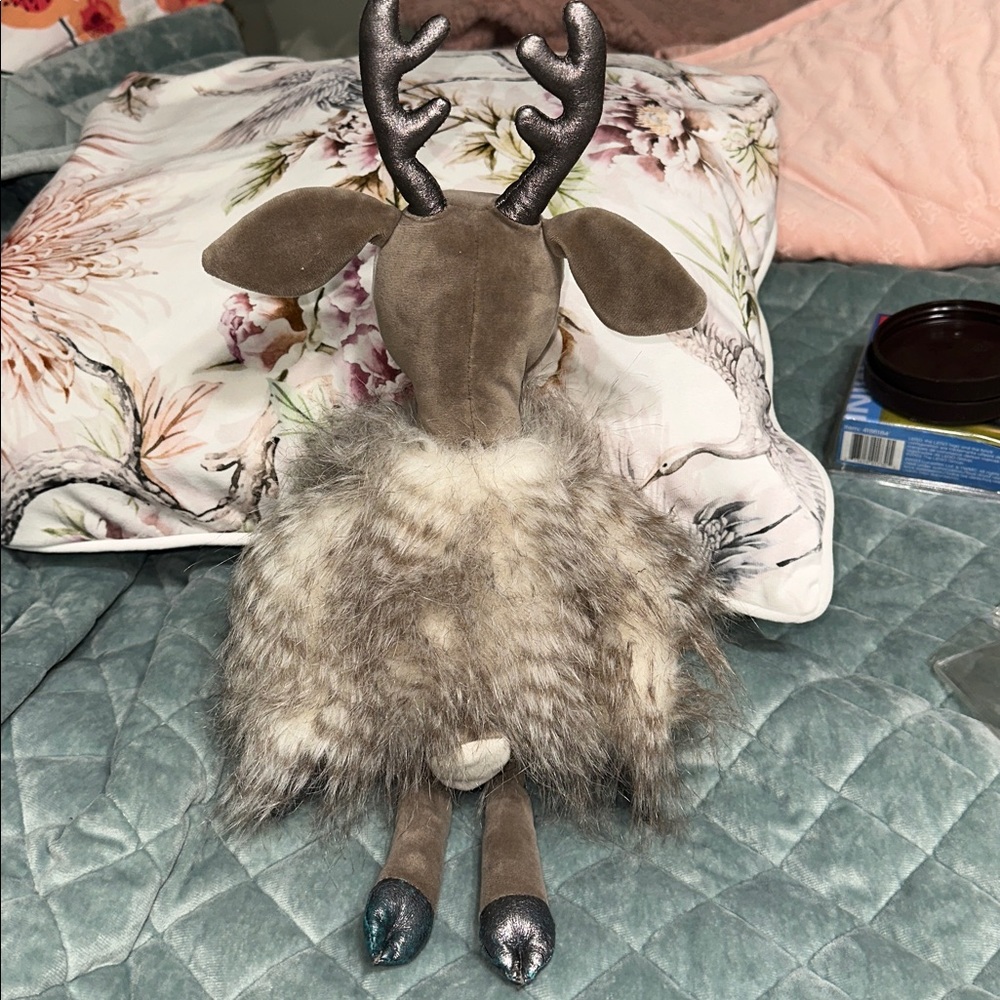 Jellycat Plush Roxie Reindeer with Feather Body metallic  Antlers and Hoofs - Picture 6 of 10
